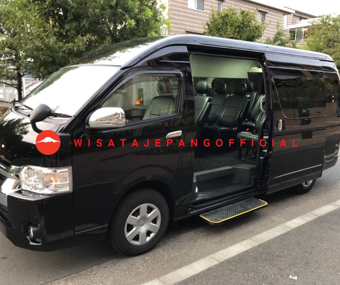 Rent A Hiace in Japan
